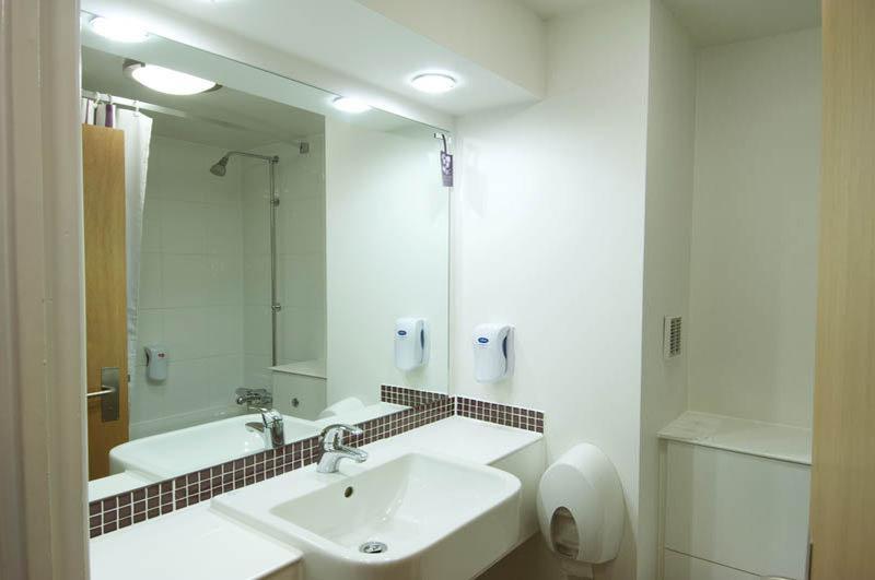 Premier Inn Haydock Park/M6 J23 Warrington Zewnętrze zdjęcie